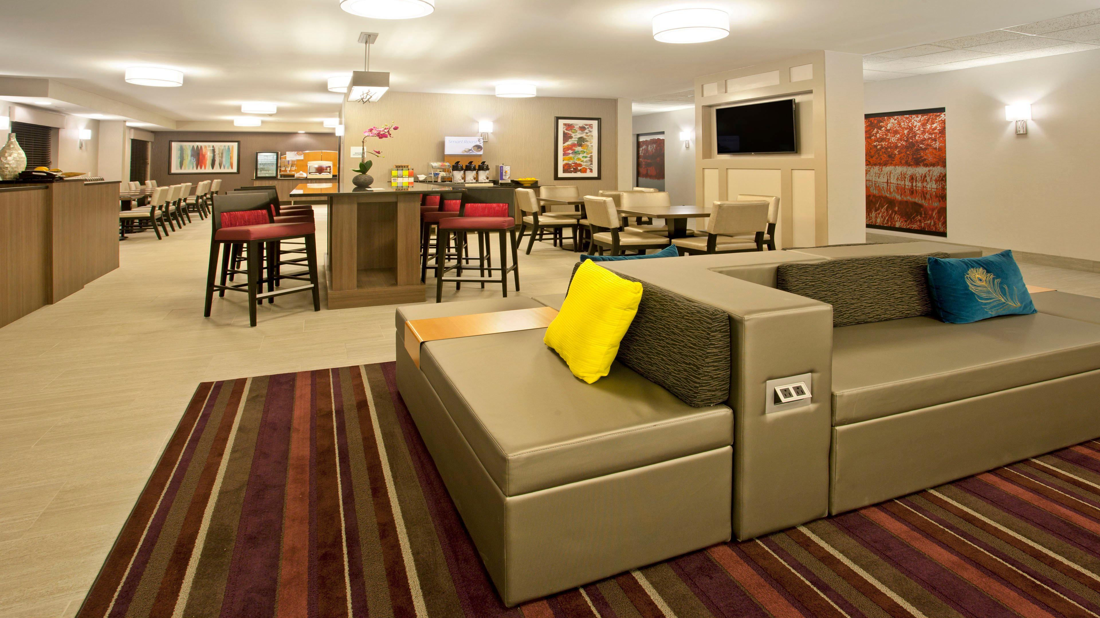 Holiday Inn Express Hotel & Suites Minneapolis - Minnetonka By Ihg Esterno foto