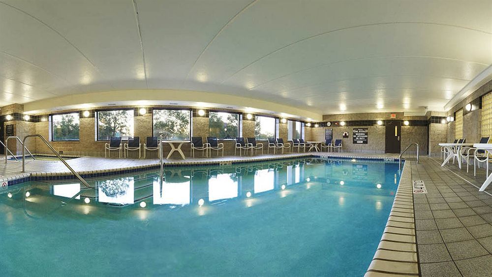 Holiday Inn Express Hotel & Suites Minneapolis - Minnetonka By Ihg Esterno foto