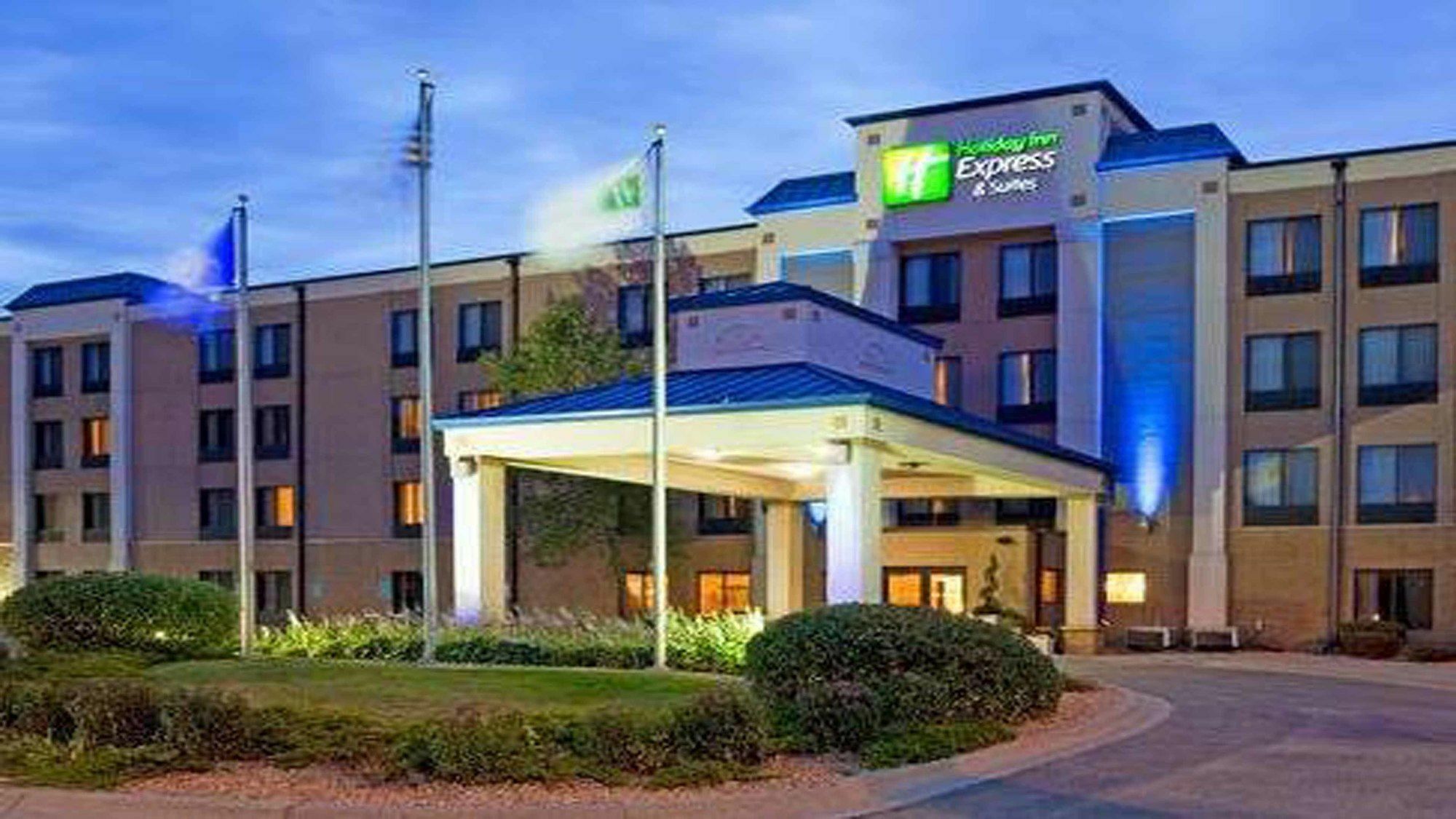 Holiday Inn Express Hotel & Suites Minneapolis - Minnetonka By Ihg Esterno foto